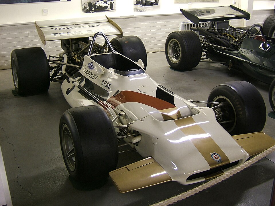 P153