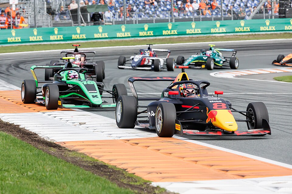 F1
