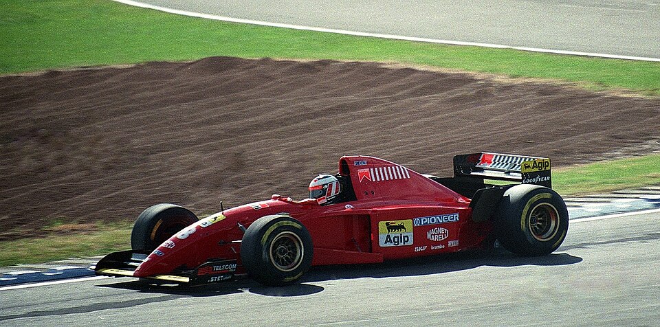412T2