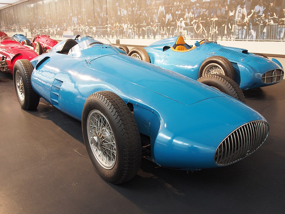 T32
