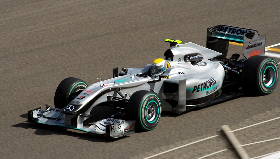 W01