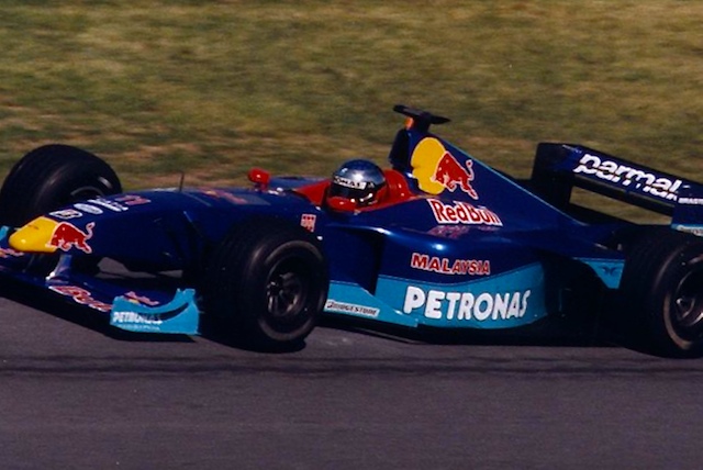 C18