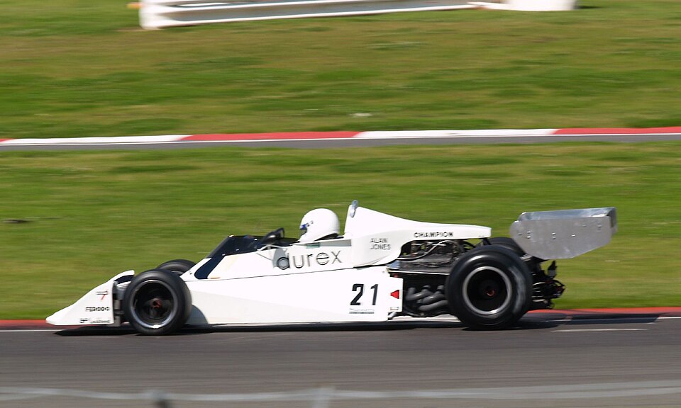 TS19